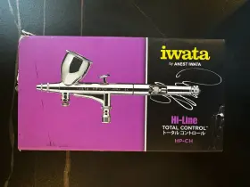 Anest Iwata 538995090776 Medea Airbrush Hp-th Hi-line Series Hpth 0.5mm 1/2 Oz. 15ml
