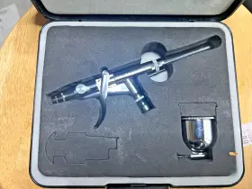 Hp-tr1 Anest Iwata Medea Airbrush Revolution Hptr Air Brush 7ml Cup 0.3mm Nozzle
