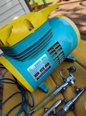 905aa18-614 Aqua Bell Vintage Airbrush Paint Air Compressor 115 Volts Old Airbrushes #3