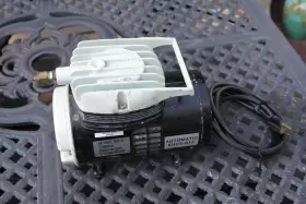 180-11 Badger Diaphragm Air Brush Compressor Model Oilless 3.5 Amps 115v - Usa