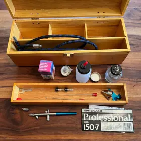 150-7 Badger Air-brush Co. Professional With Wood Storage Case And Extras