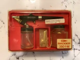 350-1m Badger Air-brush Co. Vintage Set Model