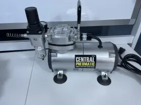 69433 Central Pneumatic 58 Psi Oilless Airbrush Compressor Model