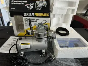 95630 Central Pneumatic Airbrush Compressor And Kit Item Please Read #2
