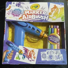 Is323 Crayola Marker Airbrush System Set With Tool 5 Stencils 8 Markers