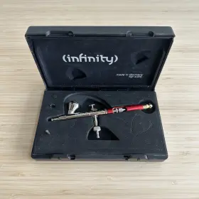 42401 Harder & Steenbeck And Infinity Airbrush With Original Case