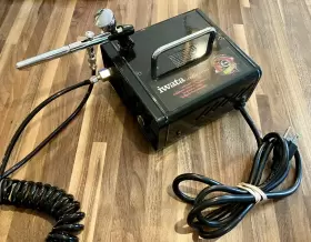 Is-35 Iwata Is35 Ninja Jet 110-120v Airbrush Compressor And Neo