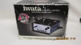 Is35m Iwata Quiet Ninja Jet Air Compressor Brush With Hose Studio Series