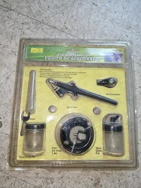6782 Lion Tools Vintage Royal Delux Airbrush Kit New Old Stock Art Painting Touch-up Automotive