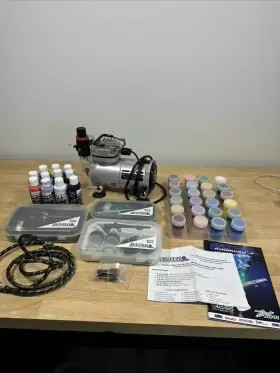 Tc-20-hblf Master Airbrush Kit Pro Compressor Set With Hose 3 Airbrushes And 35 Colors