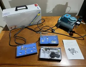 Tc-40 Master Airbrush Professional High Performance Air Compressor W Spray Booth