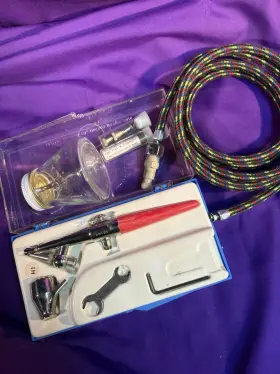 Paasche 026614122808 H-1 Single Action Airbrush With Bottle Case Tips Cup And Hose