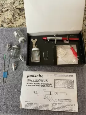 Paasche 026614166543 Millenium Double Action Siphon Feed Airbrush - Used #2
