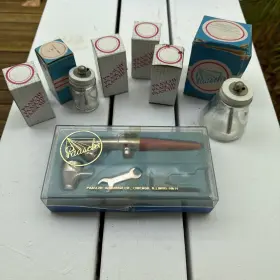277644 Paasche Vintage Paashe Type H Airbrush Kit Bottles Airbrushing Ceramics