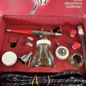 371577 Paasche Vl Airbrush Kit For Models Arts Crafts And Hobbies Vintage Early 1980s 371577 Paasche Vl Airbrush Kit For Models Arts Crafts And Hobbies Vintage Early 1980s