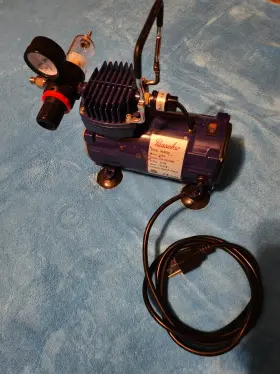D5cosr Paasche Airbrush Compressor With Tank And Regulator Air Brush Painting 1/5 Hp