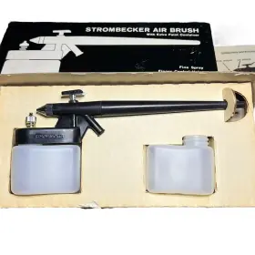 7105-495 Strombecker 36616 Vintage Siphon Airbrush With Extra Paint Canister Model Japan #3