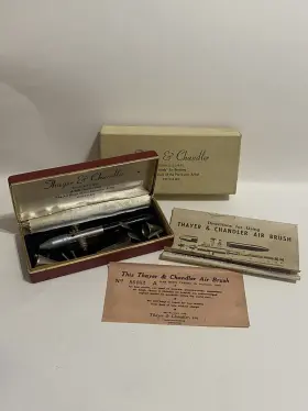 86462a Thayer Chandler Vtg And Airbrush Model Original Box Some Accessories