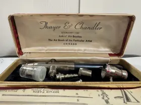 150-xf Thayer & Chandler And Badger Airbrush 01633 Model A Artists As Is
