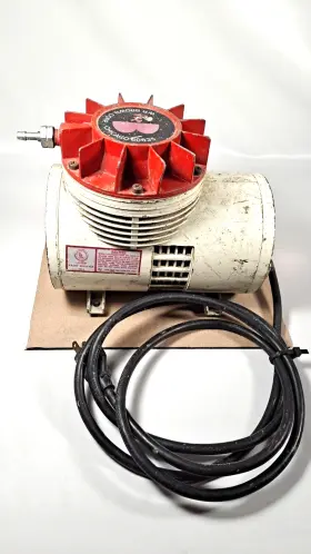 410c W.r.brown Vintage Air Brush Compressor W.r. Speedy Sprayer Mini