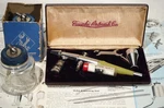 Vintage Paasche Vl Double Action Airbrush Green Handle & Extra Parts. Fixed Price $125.00.