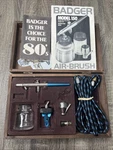 Vtg Badger Airbrush Kit Model 150-4 Pk W/wooden Box & Instruction Book Usa 80. Fixed Price $49.00.