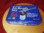 Badger Single Action Internal Mix Bottom Feed Air-brush Model 200-3 Box+extra. Fixed Price $109.99.