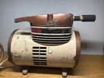 Vintage Thomas Industries Spray-it Diaphragm Sprayer 600-8 Airbrush Compressor. Fixed Price $19.99.